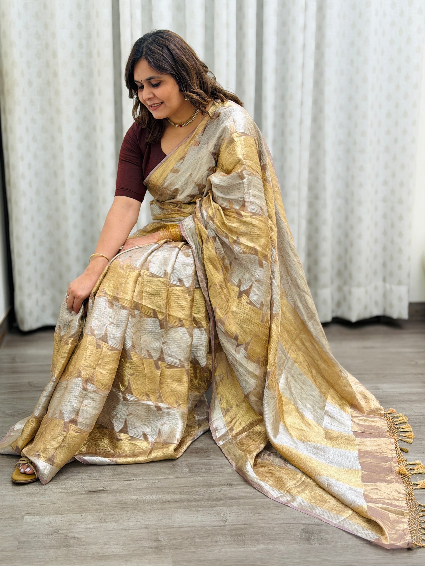 Silver-Golden Tissue Brocade Saree