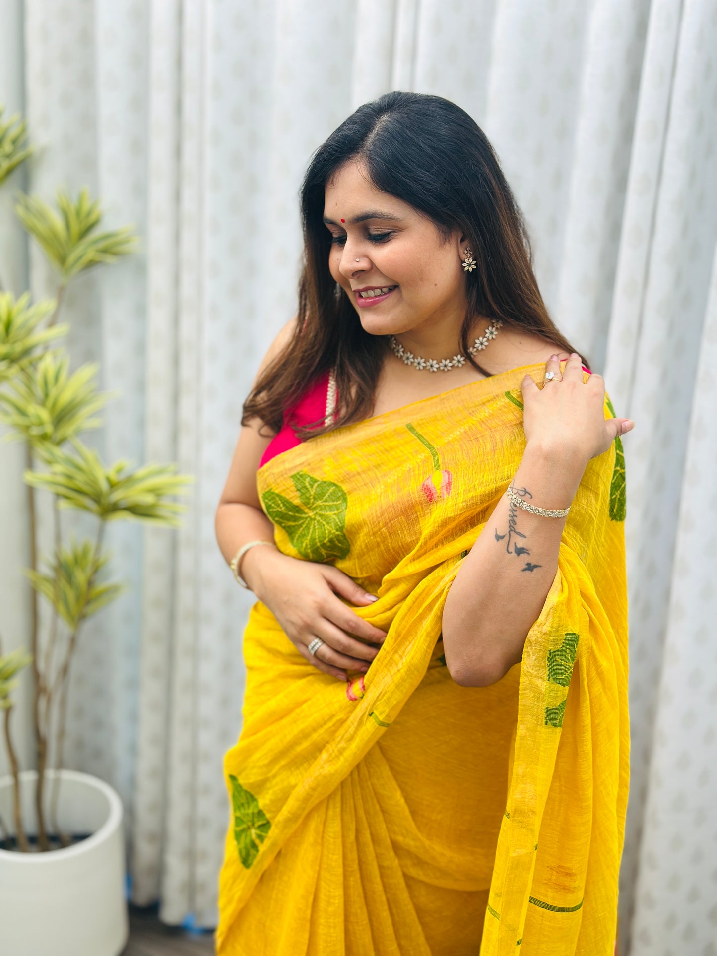Yellow Linen-Silk Jamdani Saree