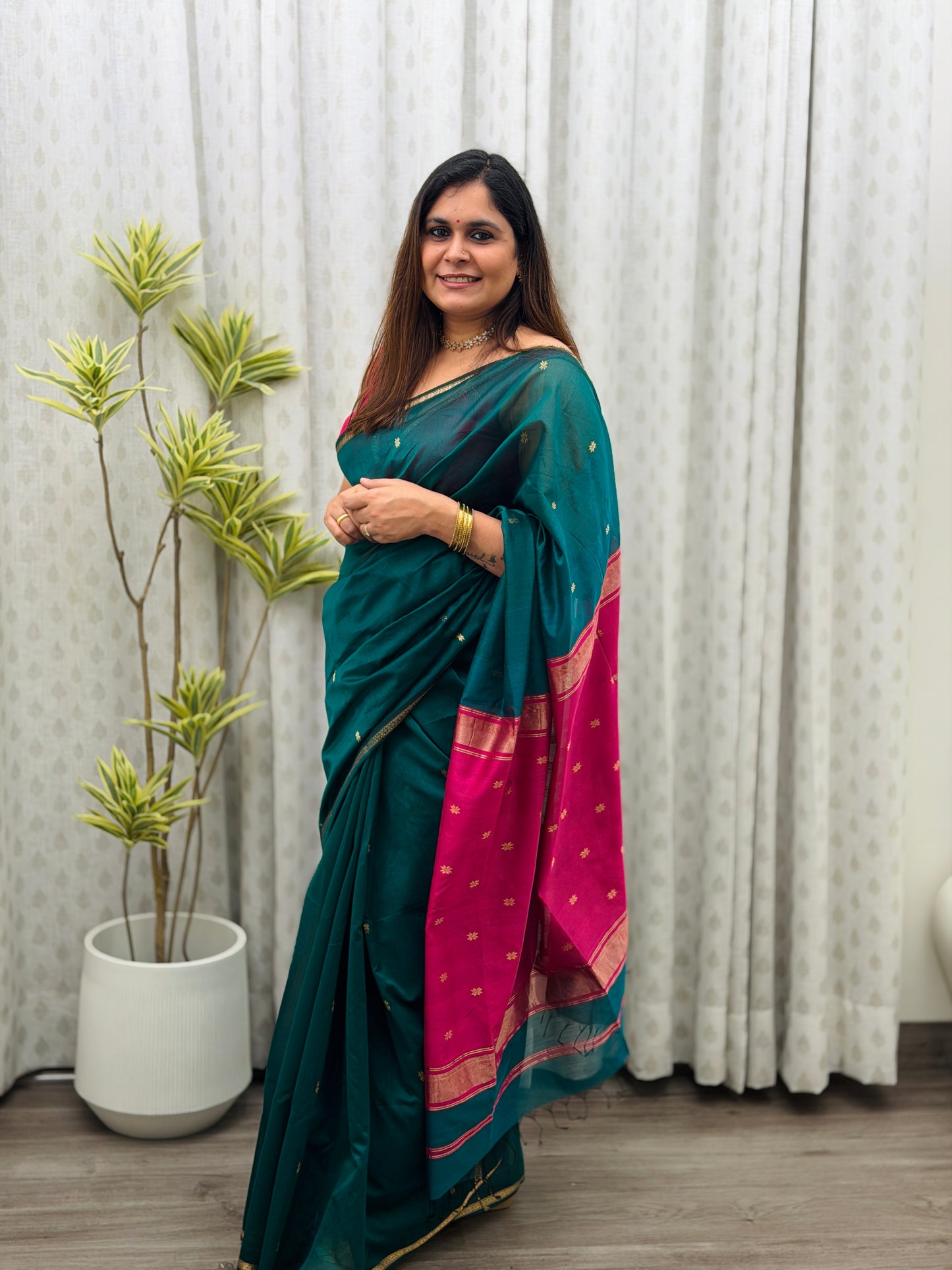 Teal- Pink Maheshwari Saree