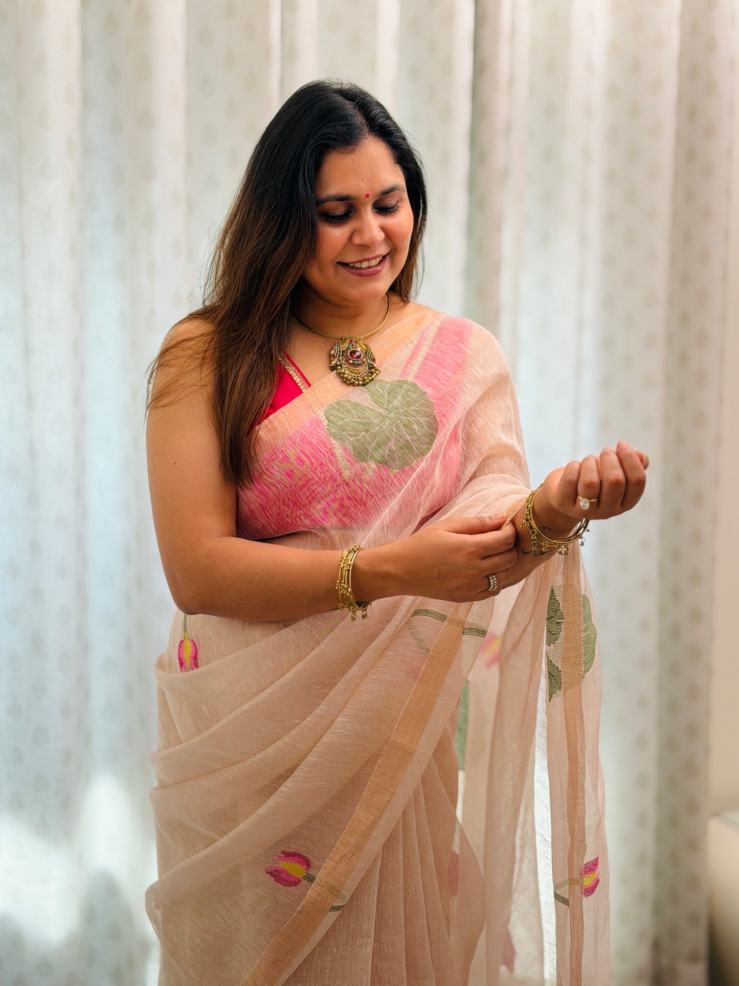 Cream White Linen -Silk Jamdani Saree