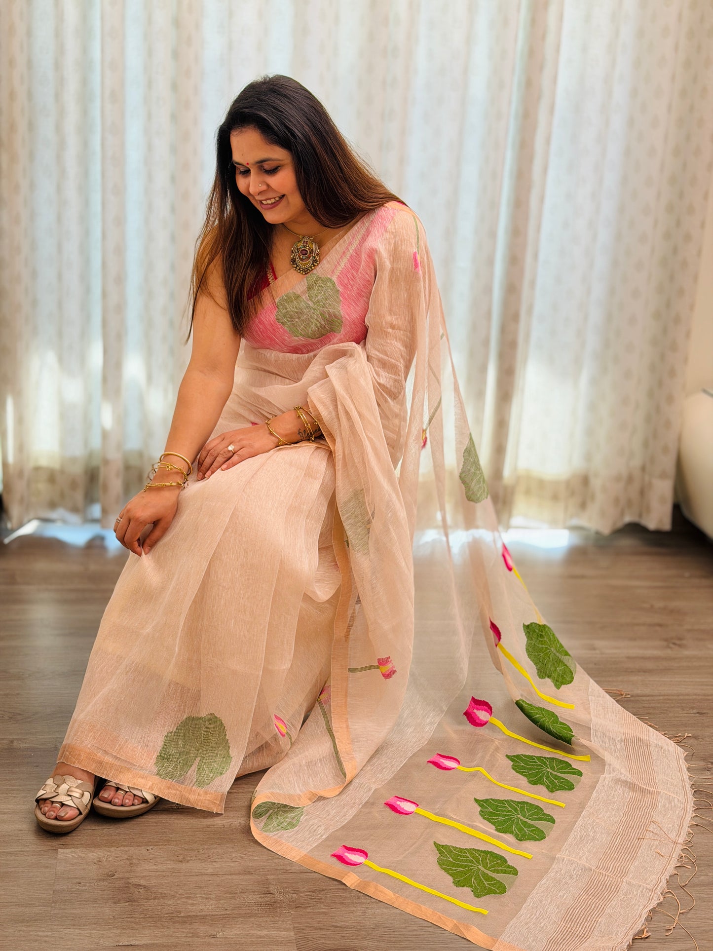Cream White Linen -Silk Jamdani Saree