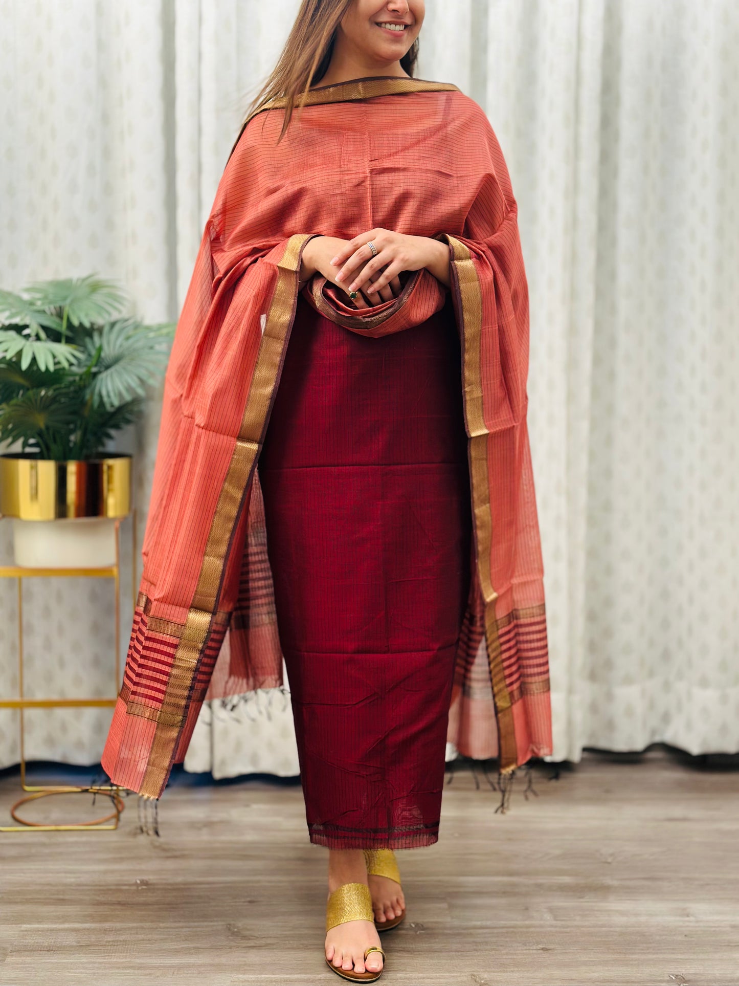 Gulnaar Glow- Maheshwari Suit
