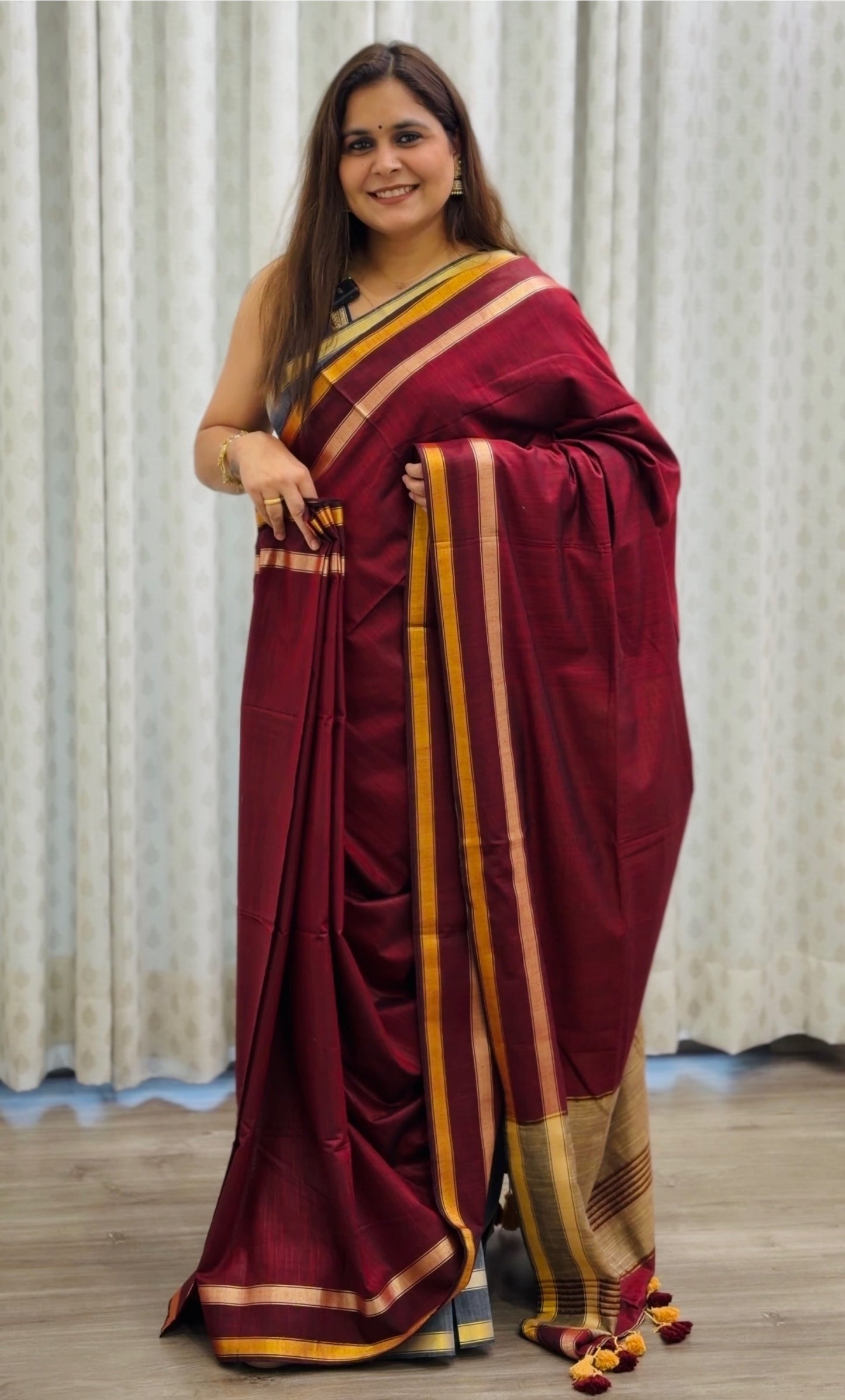 Maroon-Beige Acrylic Cotton Saree